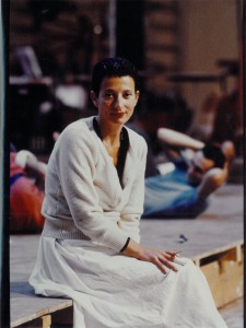 Hélène Cixous lors d'une répétition de la pièce en 1985.ⓒ Michèle Laurent.