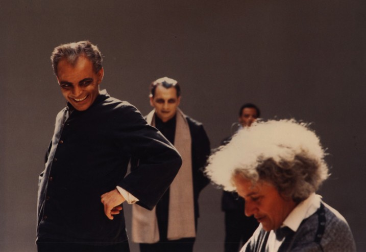 Georges Bigot, Maurice Durozier et Ariane Mnouchkine lors d'une répétition en 1985. ⓒ Michèle Laurent.